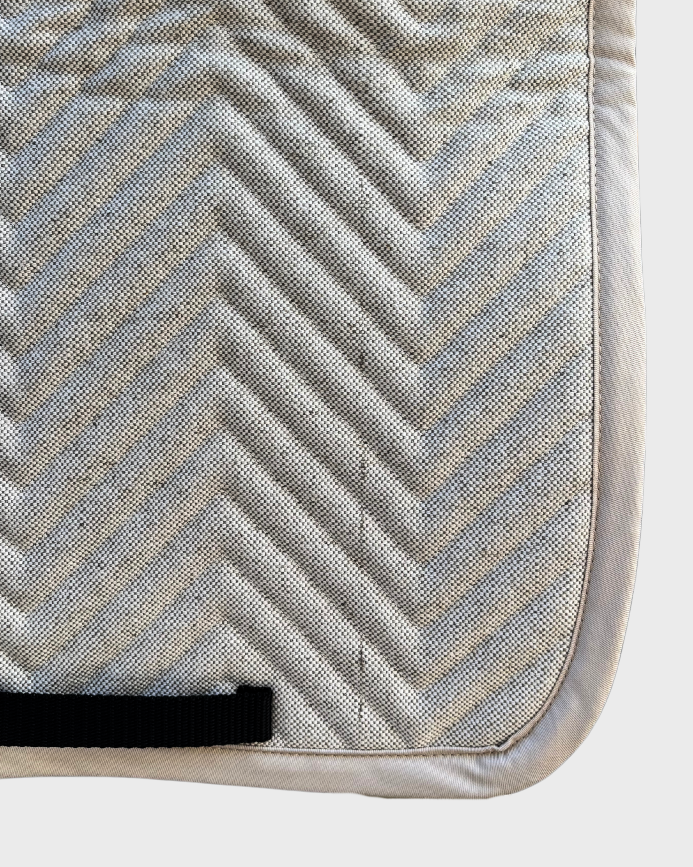 Dressage Saddle Pad Alpaca Fleece / B-Grade
