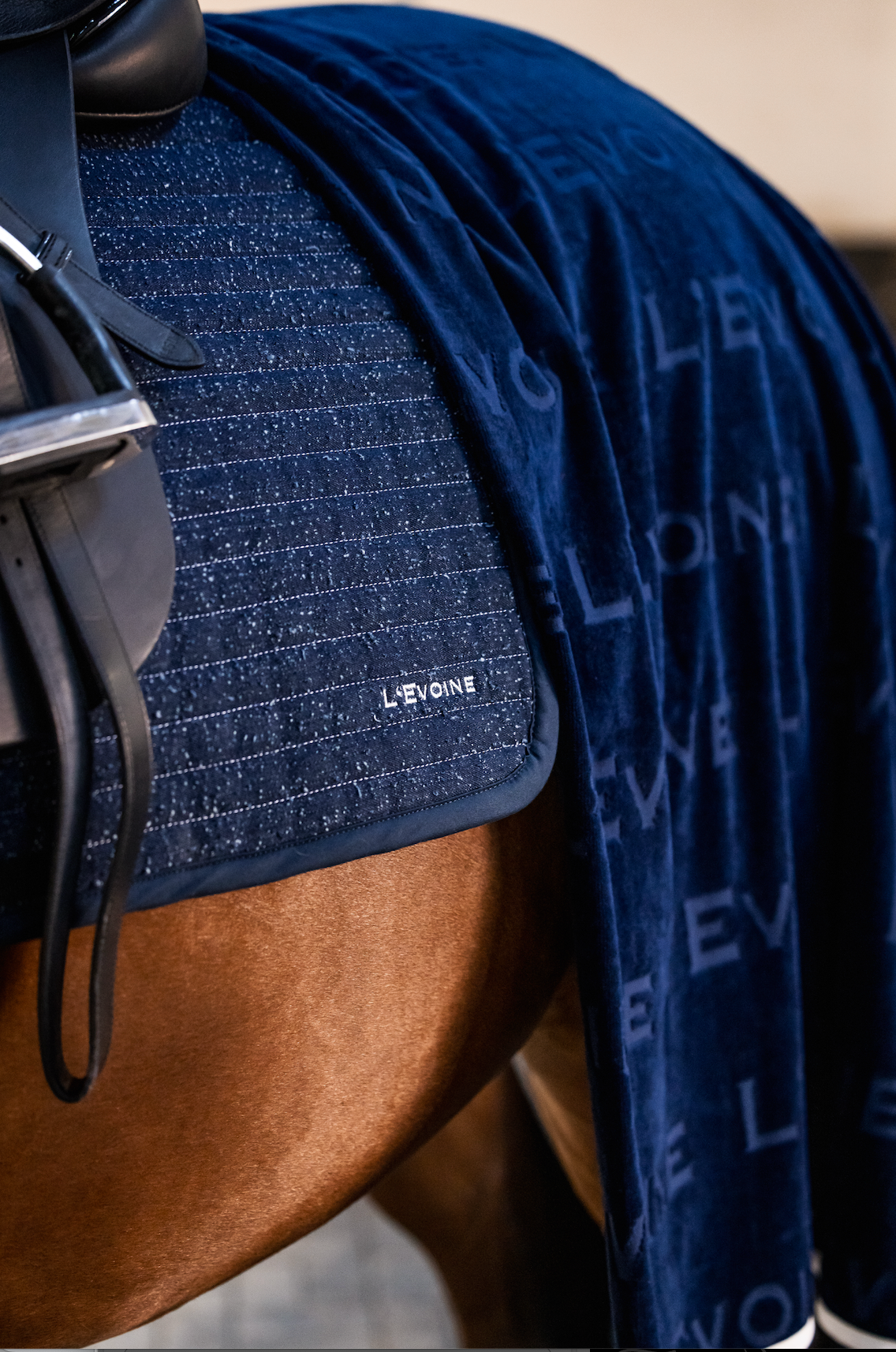 Le Bain midnight sweat rug