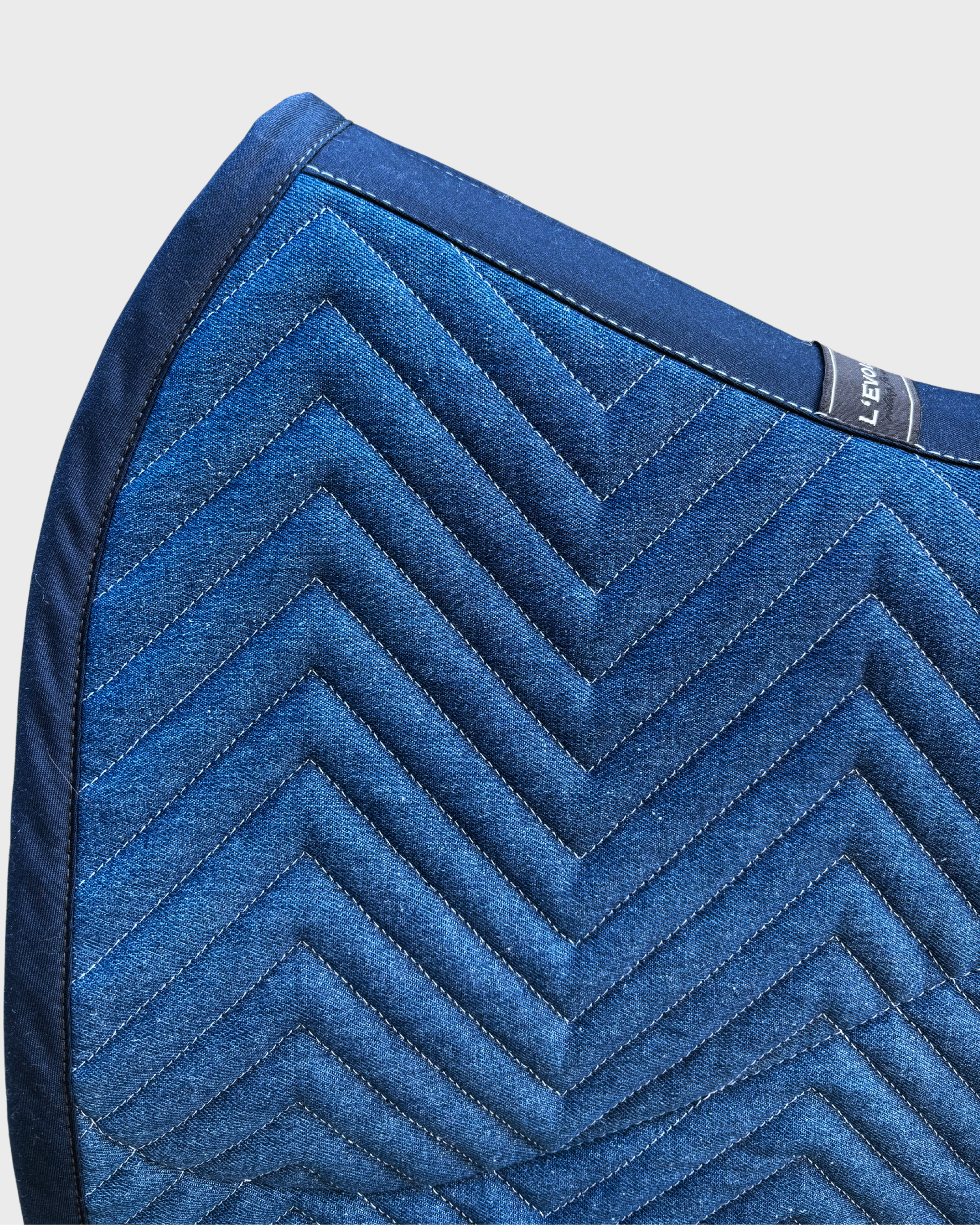 Saddle Pad Dressage Alpaca Fleece  / Sample Piece